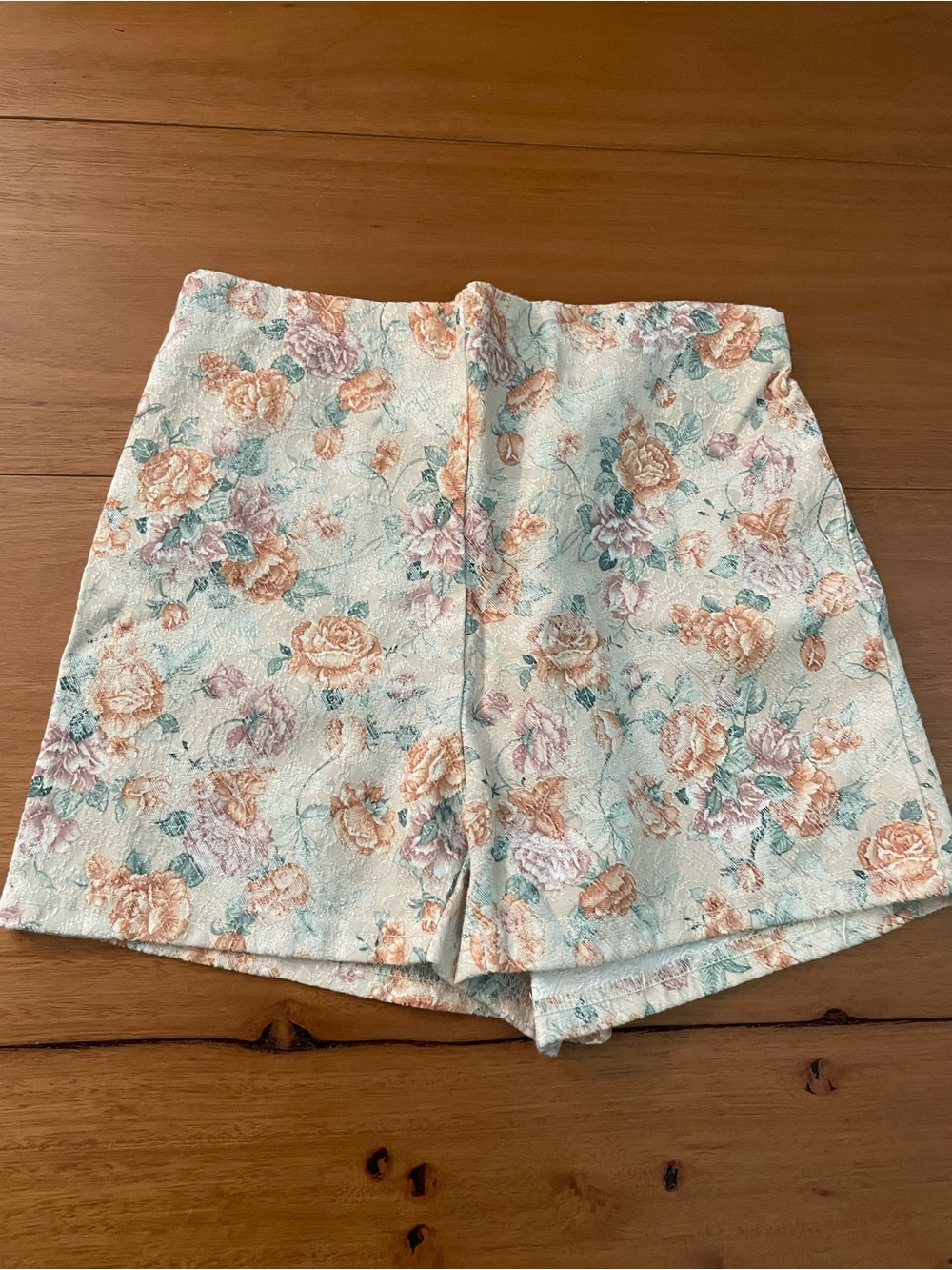 Urban Renewal Cream High-Waist Floral Shorts with Peach and Mint Accents
